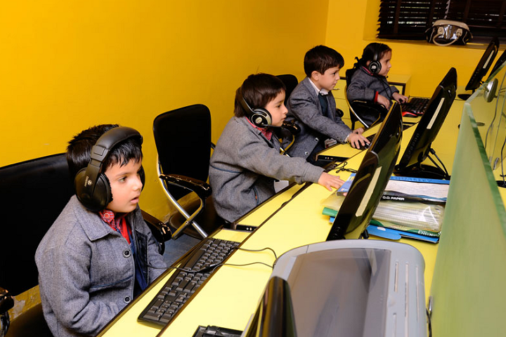 Shah International Public School-IT Lab