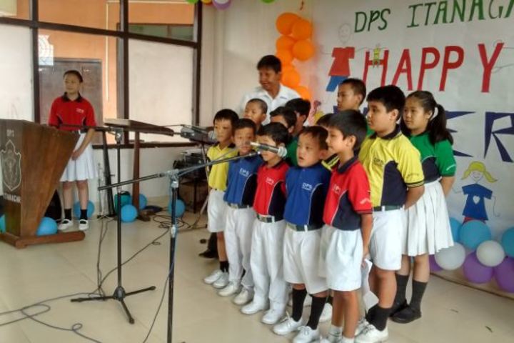 Delhi Public School-Singing