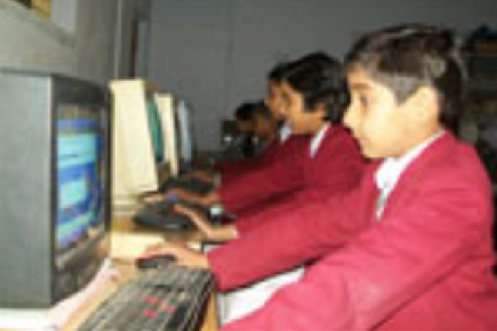 Smt Sarti Devi Public School-Computer Lab