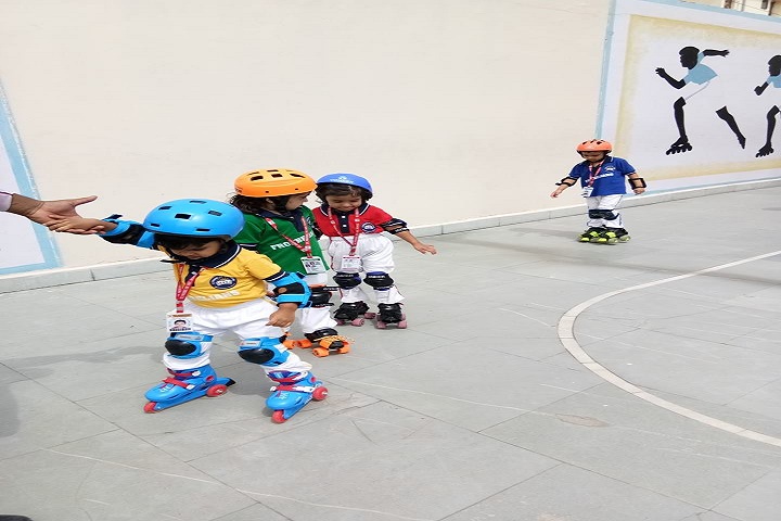 St Froebel School-Skating
