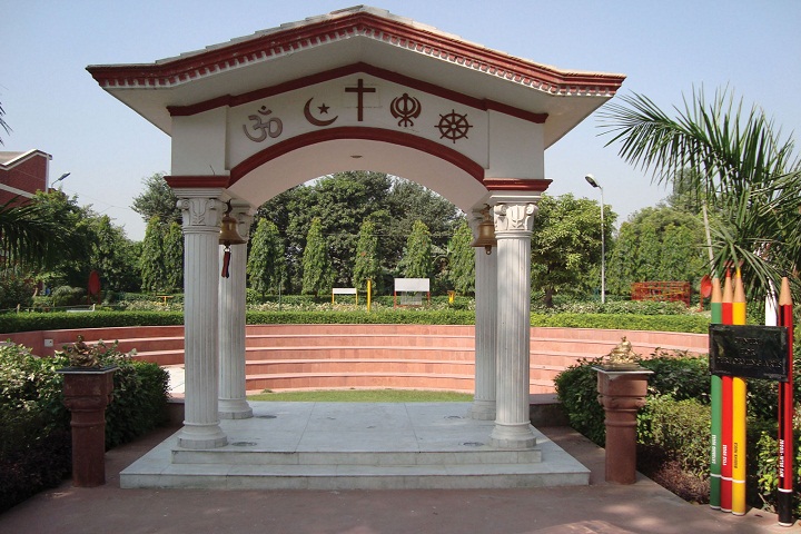 The Mann School-School-Front View