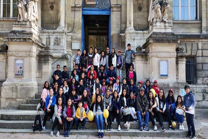 The Sovereign School-Tours