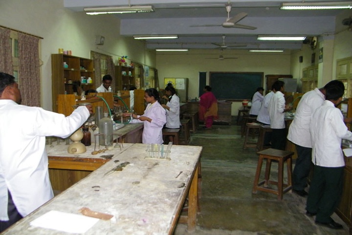Vinay Nagar Bengali Senior Secondary School-Laboratory