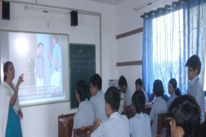 Bharatiya Vidya Bhavans Narayan Bandekar School-Smart Class