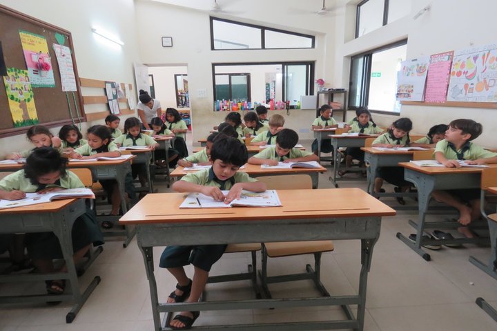 Green Meadows School-Classroom View