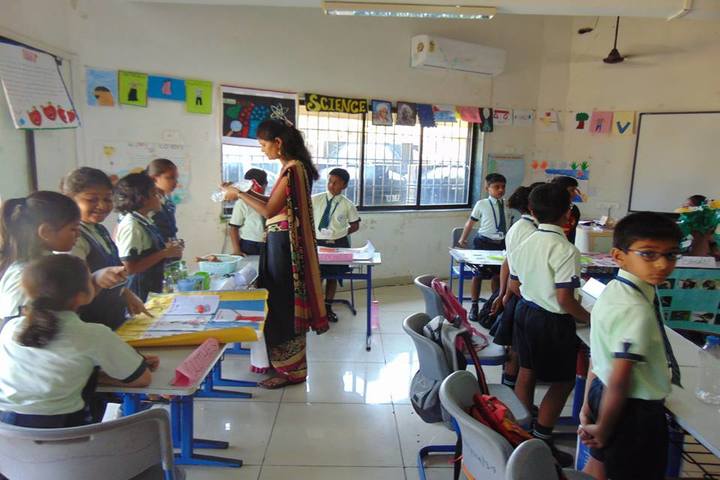 Litera Primary Zee School-Art Craft
