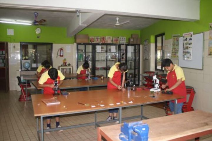 Sunshine Wldwide Secondary School-Biology Lab