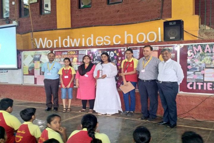 Sunshine Wldwide Secondary School-Presentation