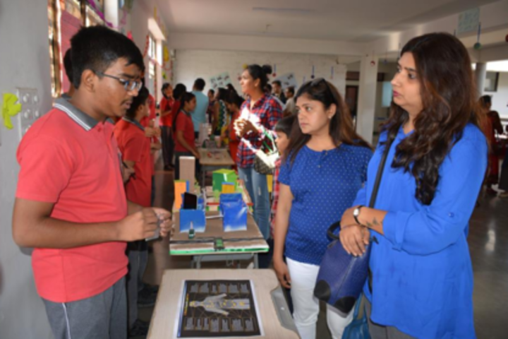 Anand Niketan School-Exhibition