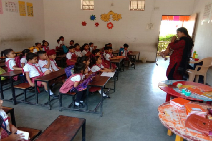 Baroda Public School-Classroom