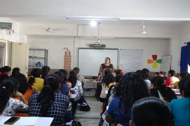 Calorx Public School-Digital classroom