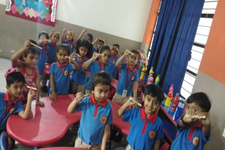 Calorx Public School-Kids classroom