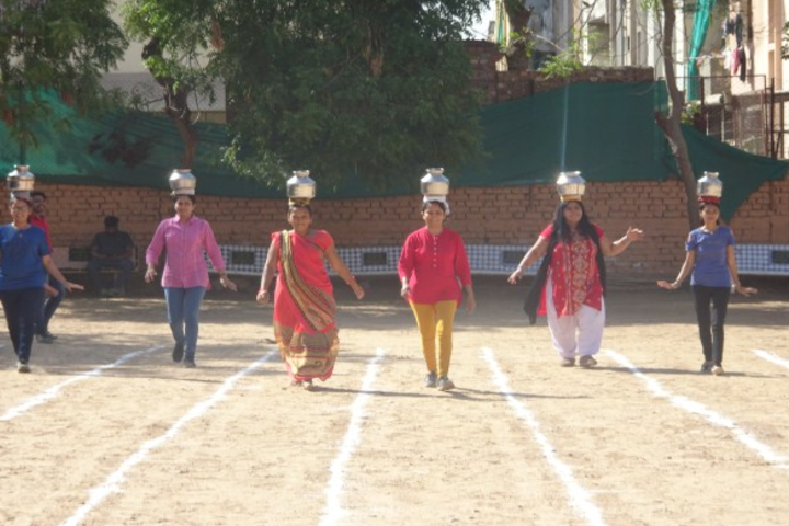Calorx Public School-Sports2