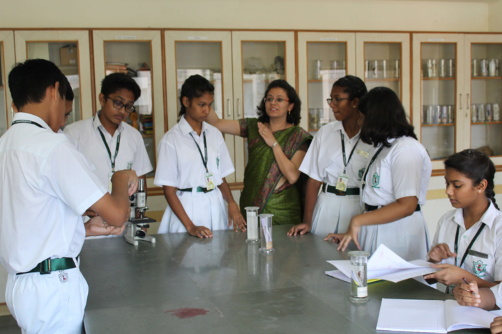 Delhi Public School-Biology Lab