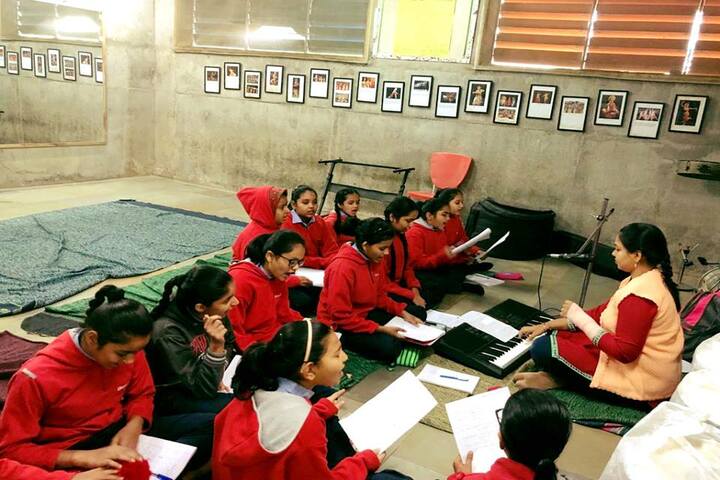 Divya Jyot School-Music