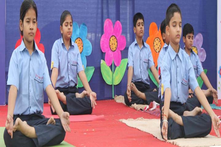 Divya Jyot School-Yoga