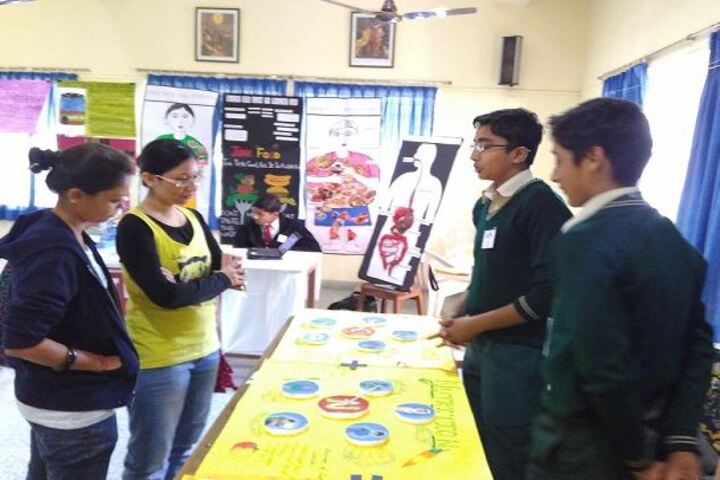 Firdaus Amrut Centre School-Science Exhibition