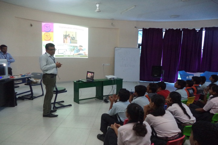 Global Discovery School-Digital Classroom