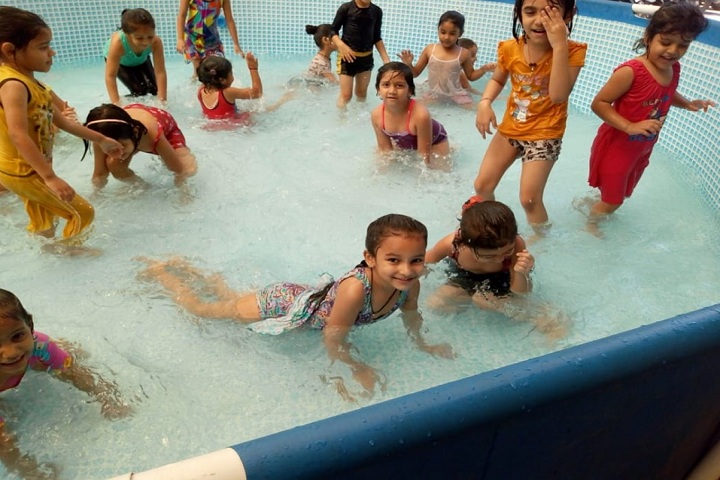 Global Indian International School-Swimming Pool
