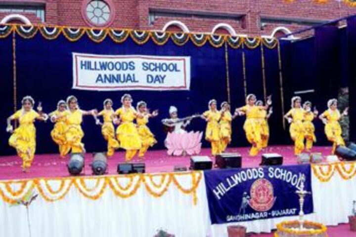 Hill Woods School-Dance