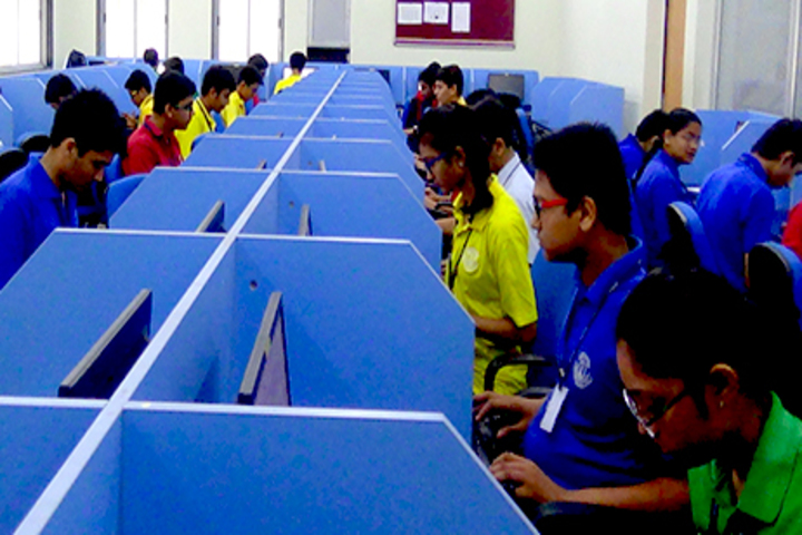 J H Ambani Saraswati Vidya Mandir-Computer Lab