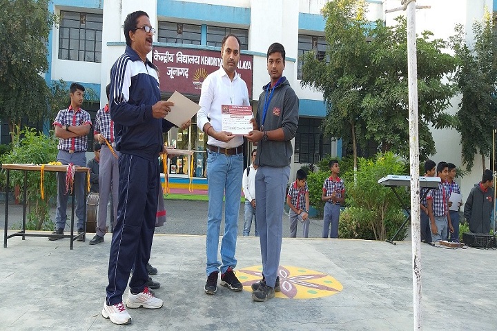 Kendriya Vidyalaya-Certificate Distribution