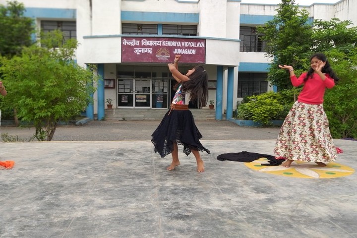 Kendriya Vidyalaya-Dance Performance