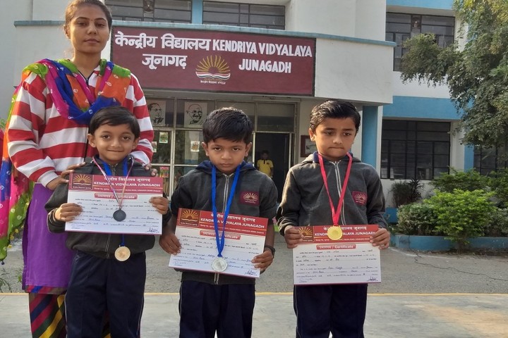 Kendriya Vidyalaya-Primary Prize Winners