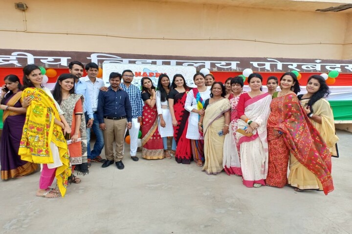 Kendriya Vidyalaya-Staff