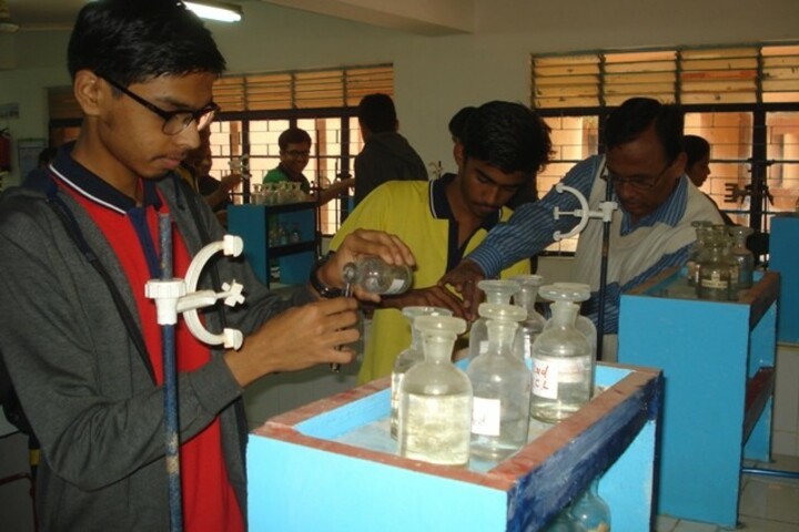 Kendriya Vidyalaya No 1-Laboratory