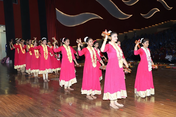 Krishna International School-Dance