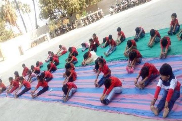 L P Savani International School-Yoga