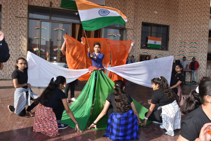 M. L. Kakadia National School-Independence Day