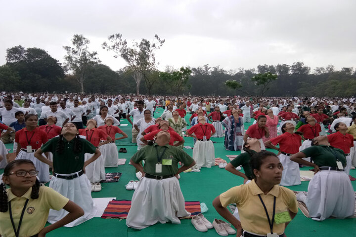 Narayan Vidyavihar-Yoga