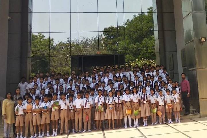 Narmada Calorx Public School-Students