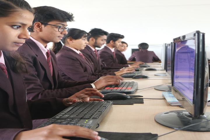Om Landmark School-IT-Lab