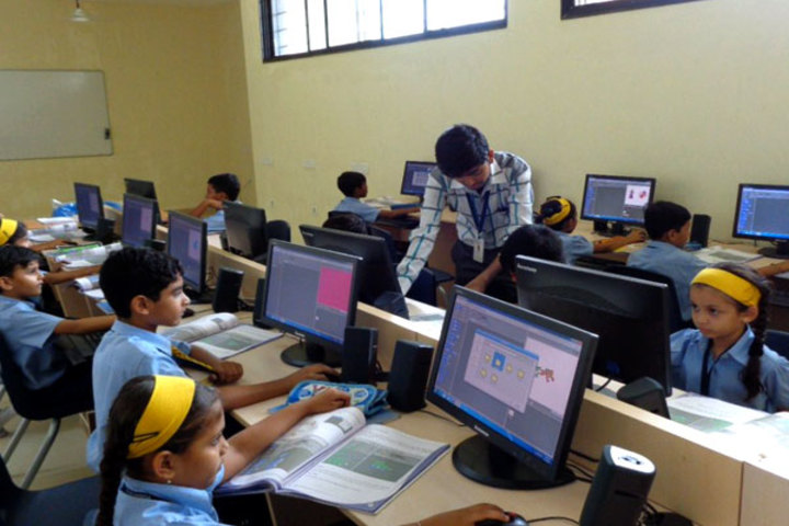 Podar International School-IT Lab