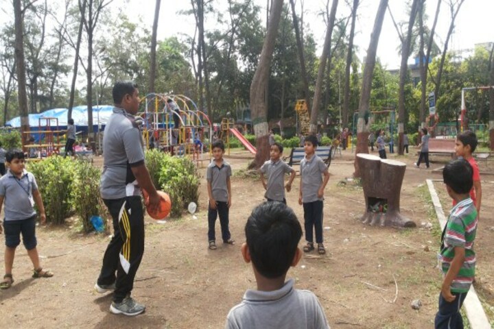 Podar International School-Playing