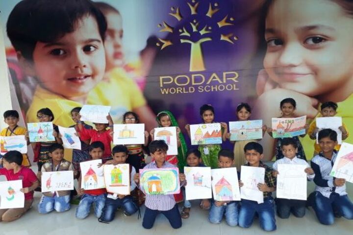 Podar World School-Drawing Activity