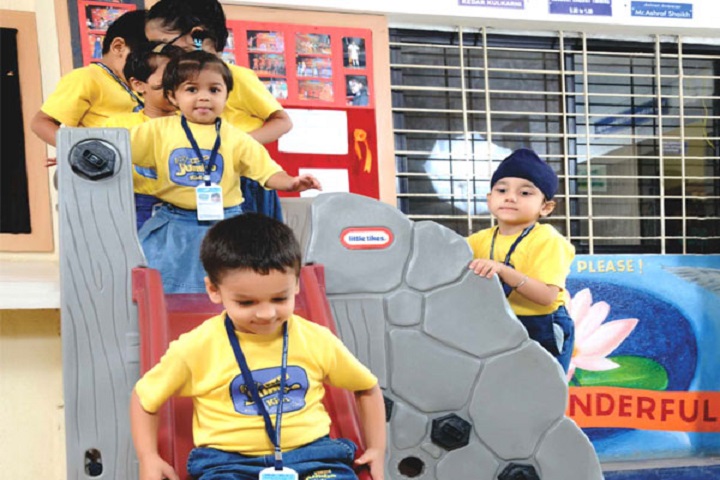 Podar World School-Kindergarten