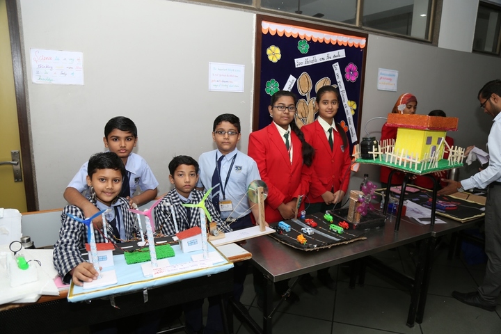 R P Vasani International School-Exhibition
