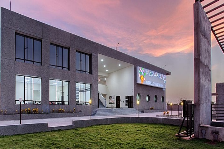 Radhika Educare School-Campus