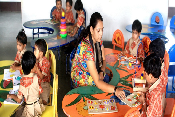 Samarpan Gnyan School-Kids Classroom