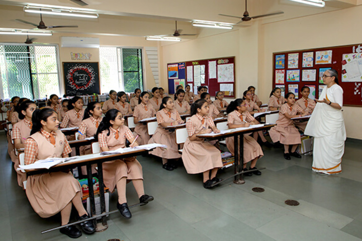 Sarvanaman Vidya Mandir-Classroom