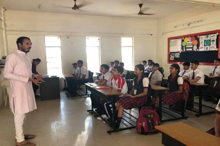 Savvy International School-Classroom