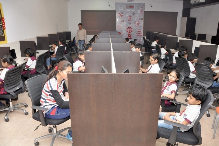 Shanti Asiatic School-IT Lab
