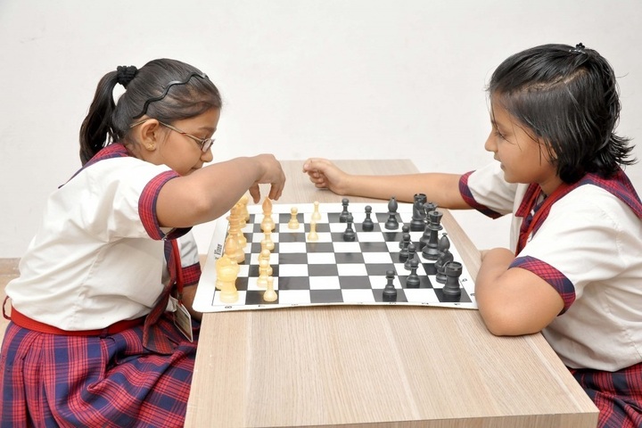 Shanti Asiatic School-Indoor Games