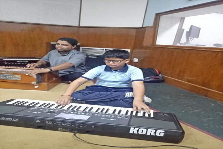 Shishukunj International School-Music-Room