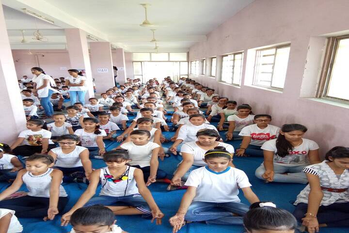 Shree Auro English School-Yoga Day