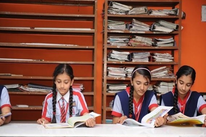 Shree Auro English School-Library